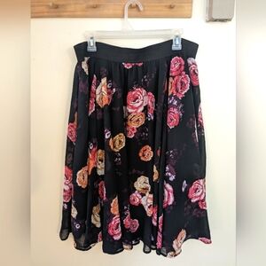 Torrid Floral Midi Skirt, size 1/2